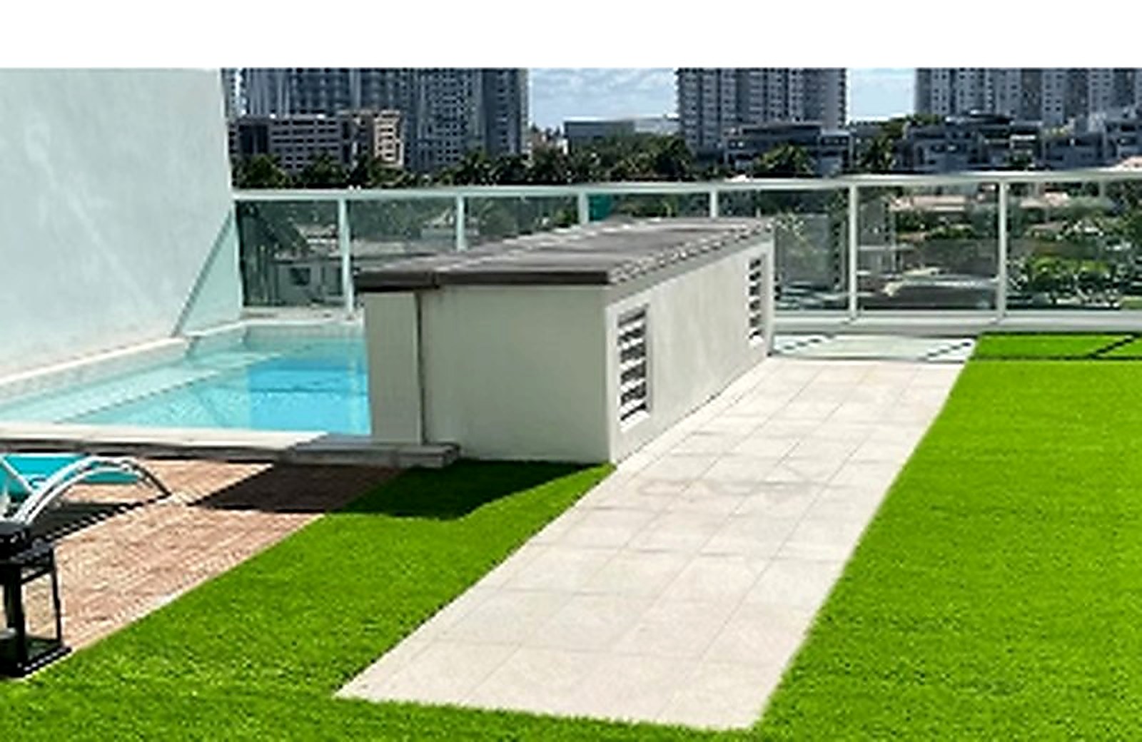 Balcony & Rooftop Turf